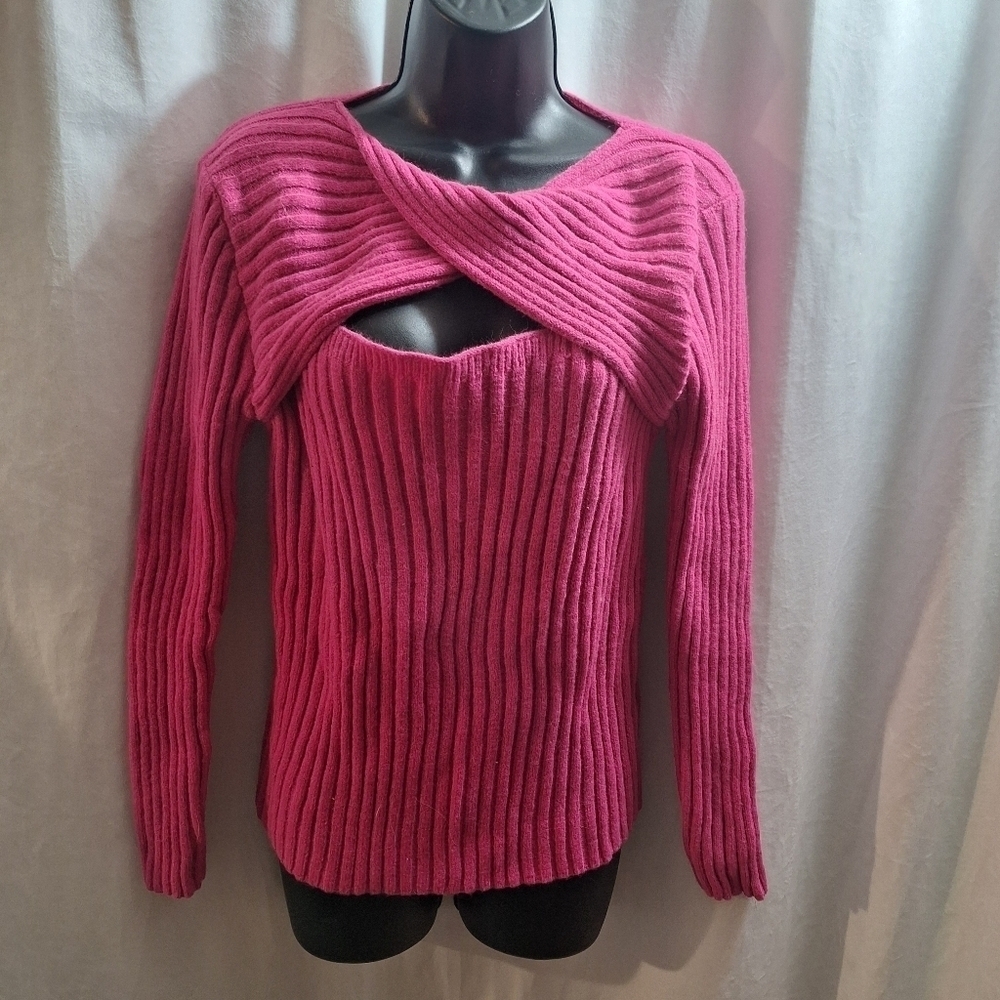 No brand XL pink Ribbed  peep hole chest